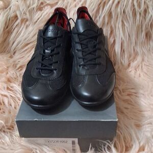 NEW ECCO BLACK BLUMA LACE UP Casual Shoes SIZE 9 40 EURO